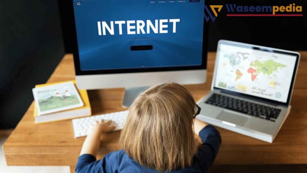 image showing internet using student 